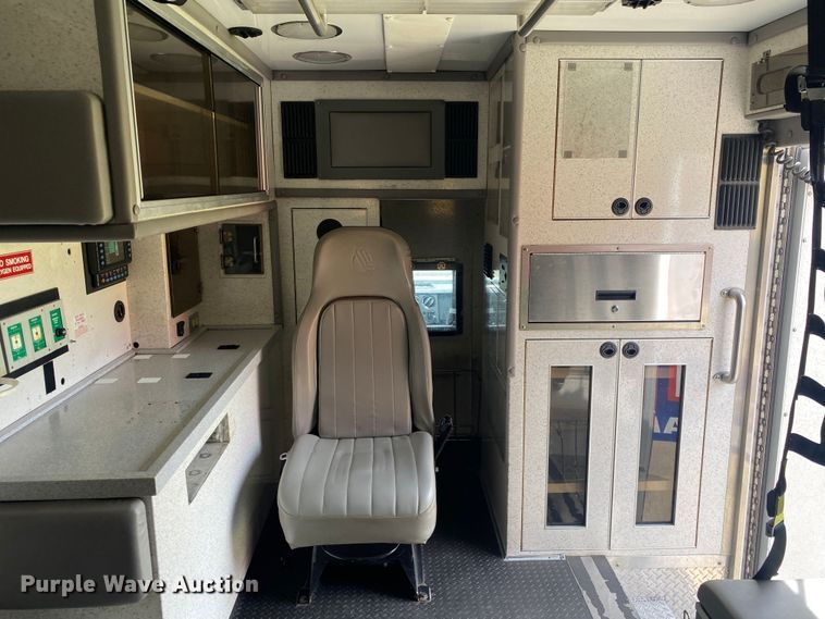 image for item DL7120 2012 Ford F450 Super Duty  ambulance