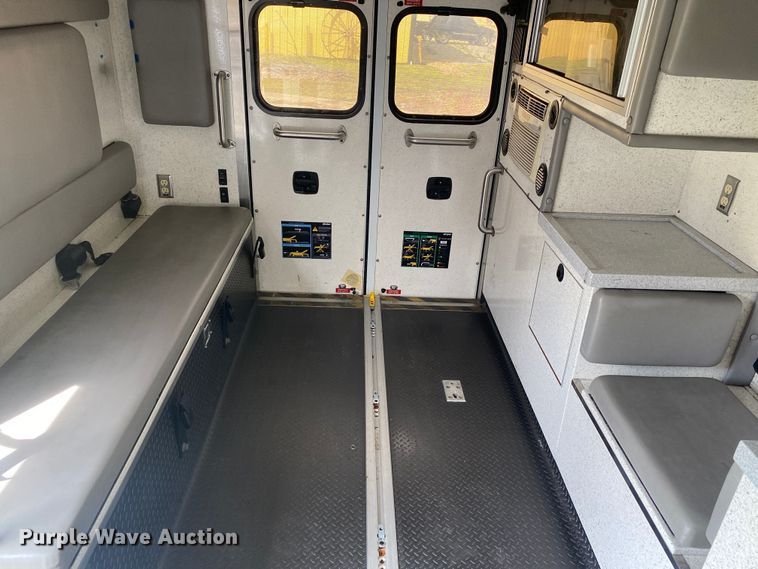 image for item DL7120 2012 Ford F450 Super Duty  ambulance