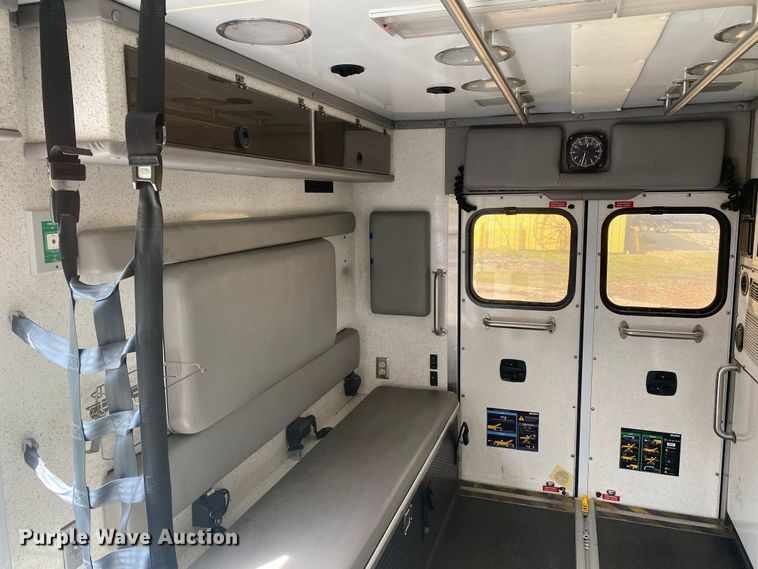 image for item DL7120 2012 Ford F450 Super Duty  ambulance