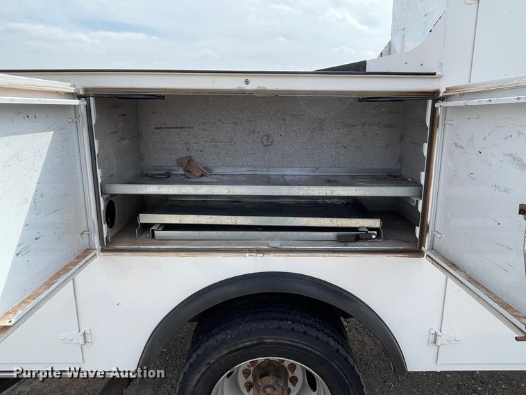 image for item DN4569 2012 Dodge Ram 5500HD  utility / service truck