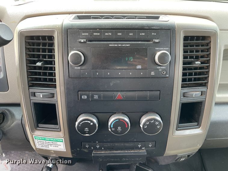 image for item DN4569 2012 Dodge Ram 5500HD  utility / service truck