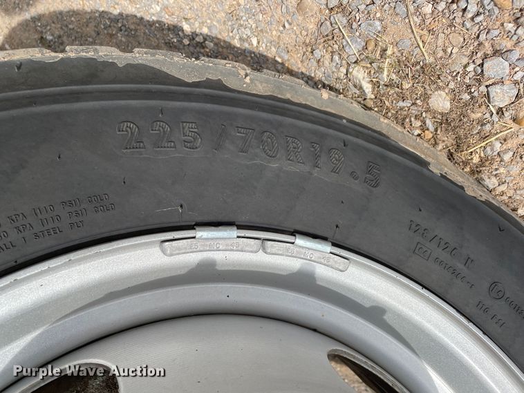 image for item DN4569 2012 Dodge Ram 5500HD  utility / service truck