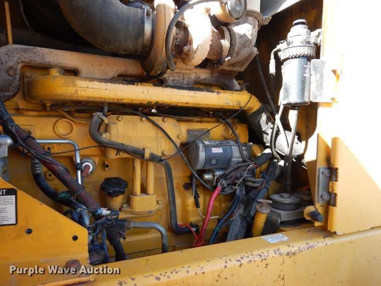 image for item DN6321 2001 John Deere 770CH  motor grader