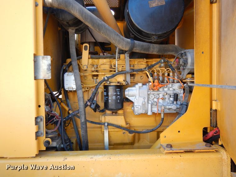 image for item DN6321 2001 John Deere 770CH  motor grader