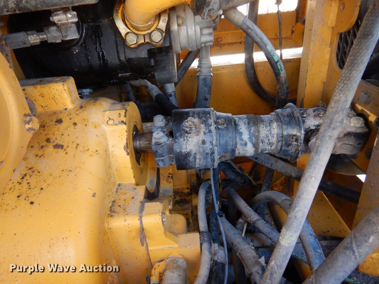 image for item DN6321 2001 John Deere 770CH  motor grader