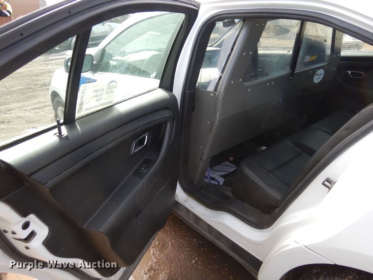 image for item DN6322 2014 Ford Taurus Police Interceptor