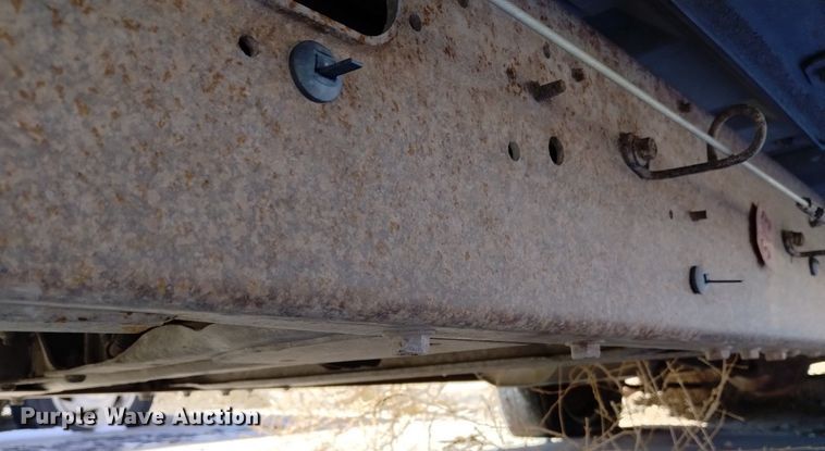 image for item DN6345 1999 GMC Suburban 1500  SUV