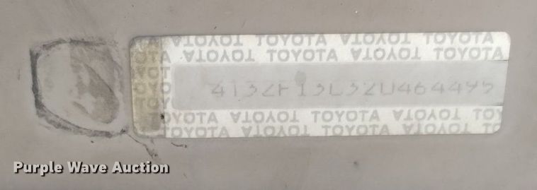image for item DN6346 2002 Toyota Sienna XLE  van