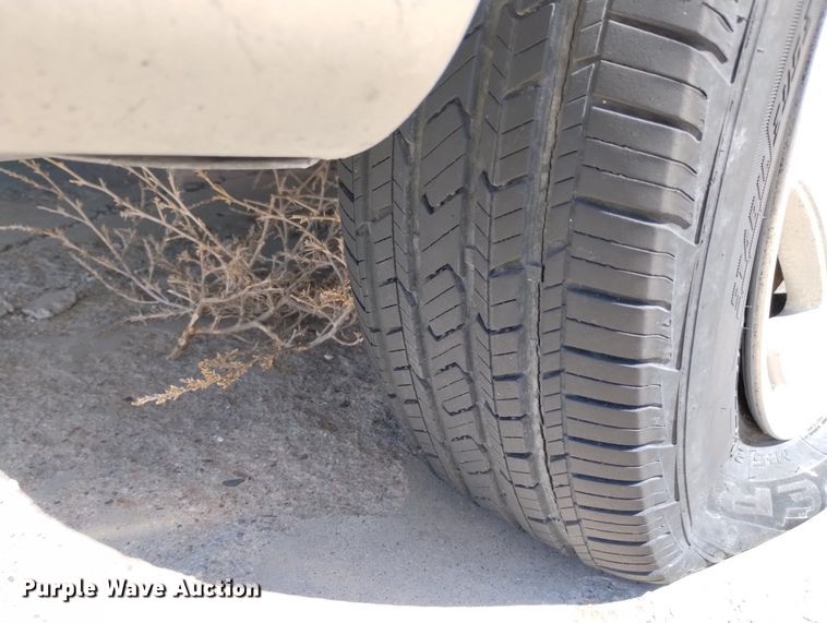 image for item DN6346 2002 Toyota Sienna XLE  van