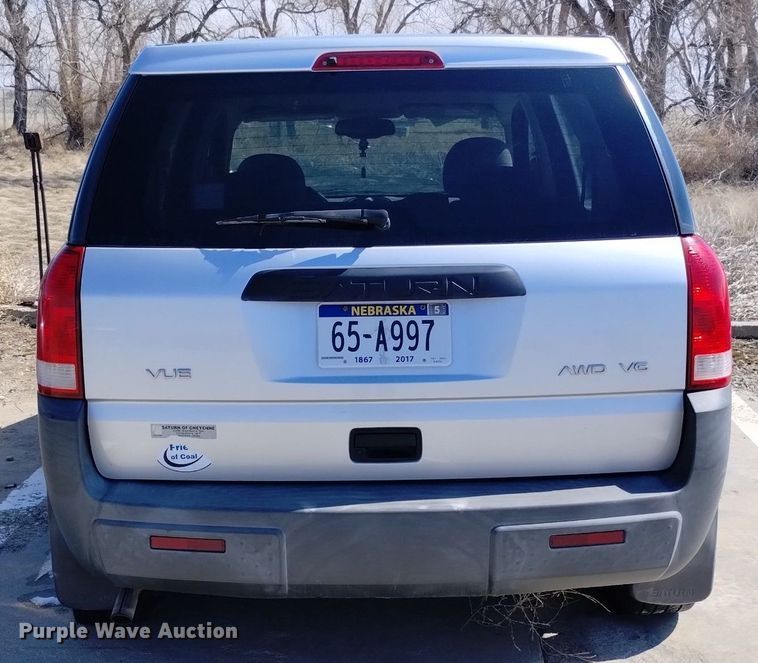 image for item DN6349 2003 Saturn Vue  SUV