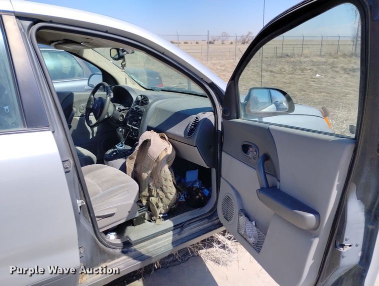 image for item DN6349 2003 Saturn Vue  SUV