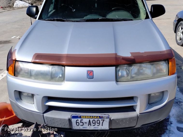 image for item DN6349 2003 Saturn Vue  SUV