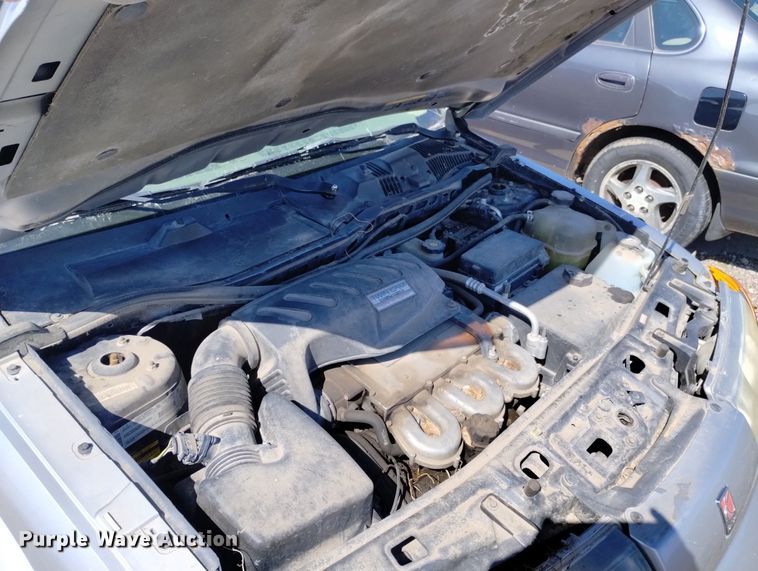 image for item DN6349 2003 Saturn Vue  SUV