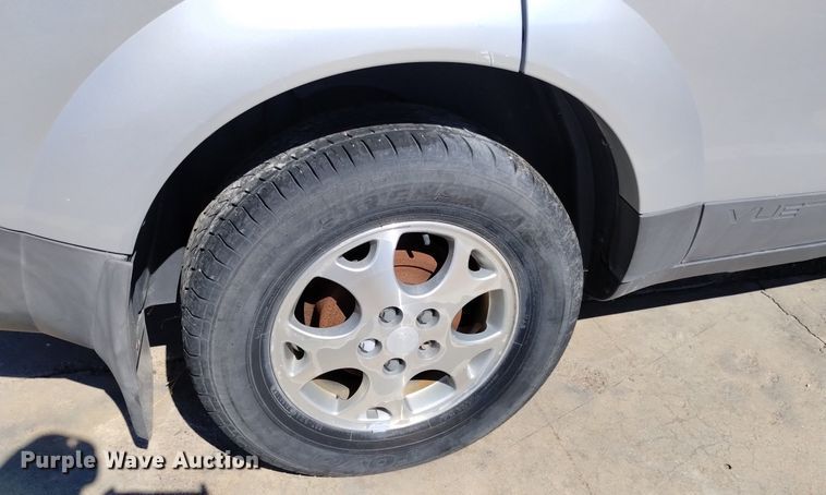 image for item DN6349 2003 Saturn Vue  SUV