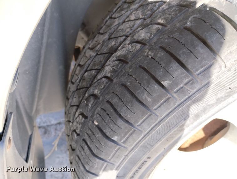 image for item DN6349 2003 Saturn Vue  SUV