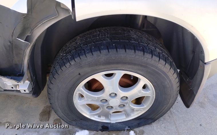 image for item DN6349 2003 Saturn Vue  SUV