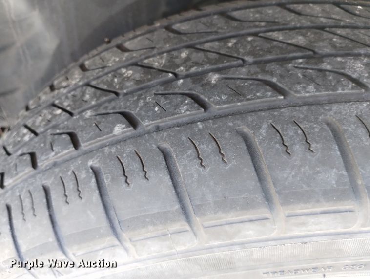 image for item DN6349 2003 Saturn Vue  SUV