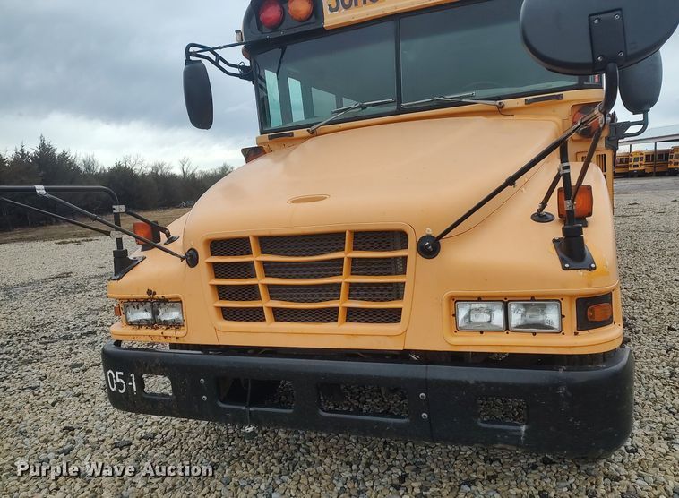 image for item DO3797 2005 Blue Bird  school bus