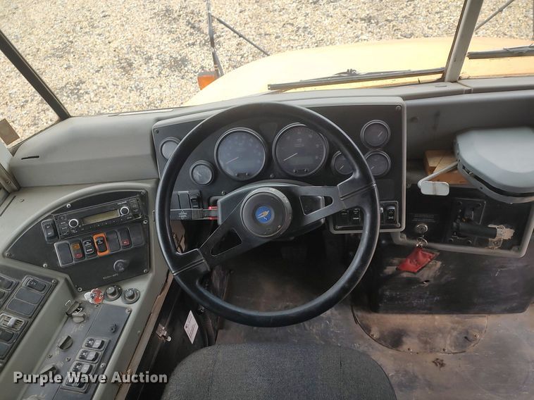 image for item DO3797 2005 Blue Bird  school bus