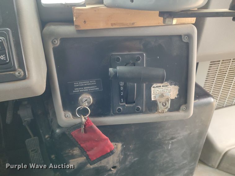 image for item DO3797 2005 Blue Bird  school bus