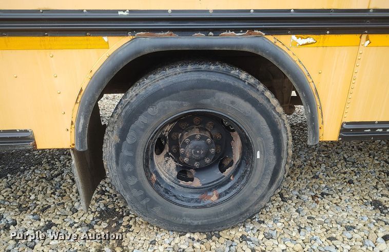 image for item DO3797 2005 Blue Bird  school bus