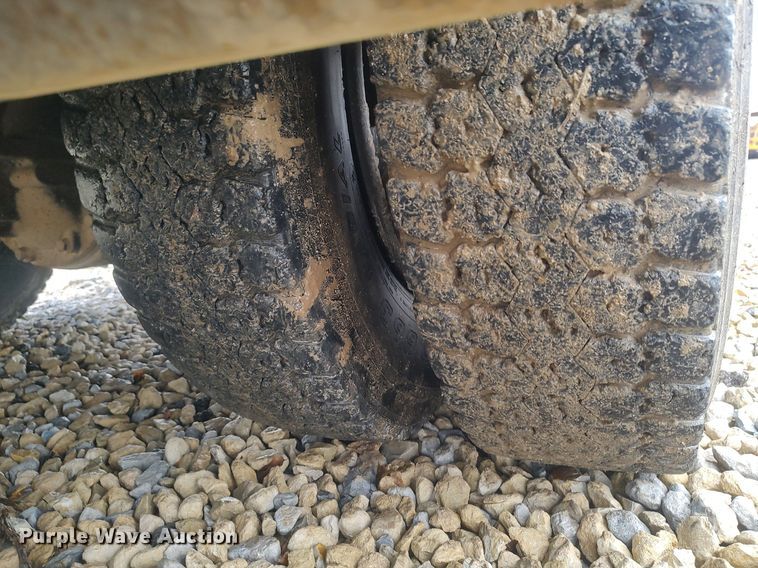 image for item DO3797 2005 Blue Bird  school bus