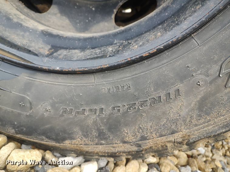 image for item DO3797 2005 Blue Bird  school bus