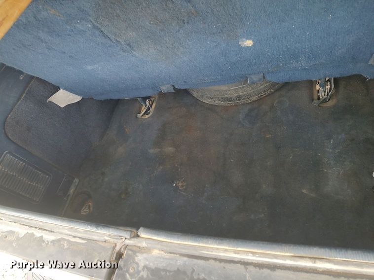 image for item DO3798 2000 GMC Safari  van