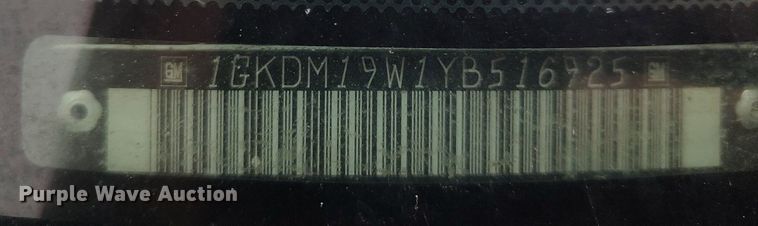 image for item DO3798 2000 GMC Safari  van