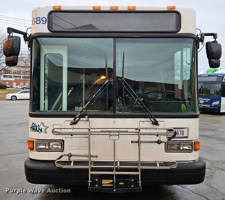 image for item DO4210 2006 Gillig G29B102N4  transit bus