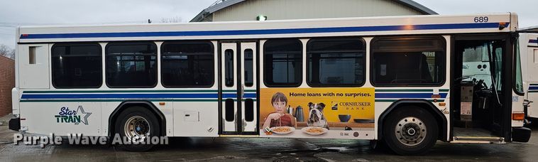 image for item DO4210 2006 Gillig G29B102N4  transit bus