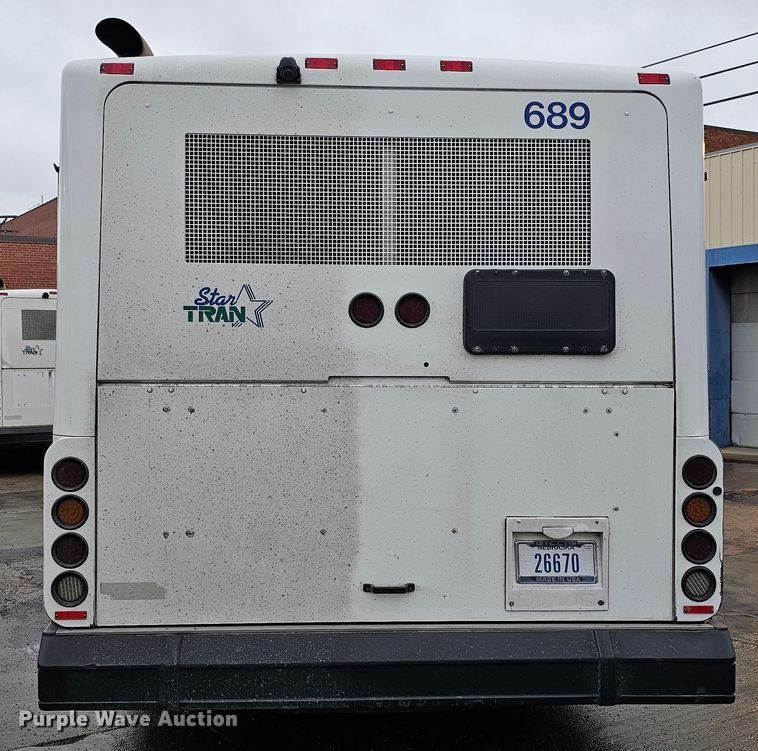 image for item DO4210 2006 Gillig G29B102N4  transit bus