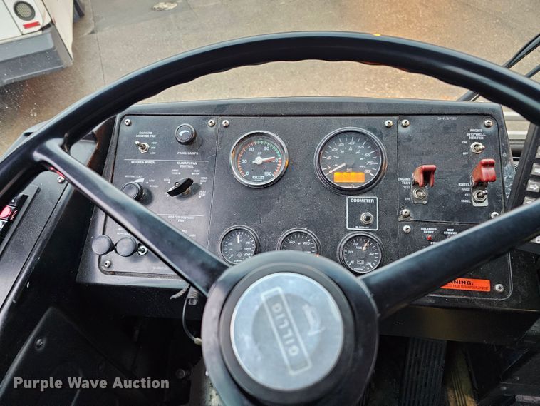 image for item DO4210 2006 Gillig G29B102N4  transit bus