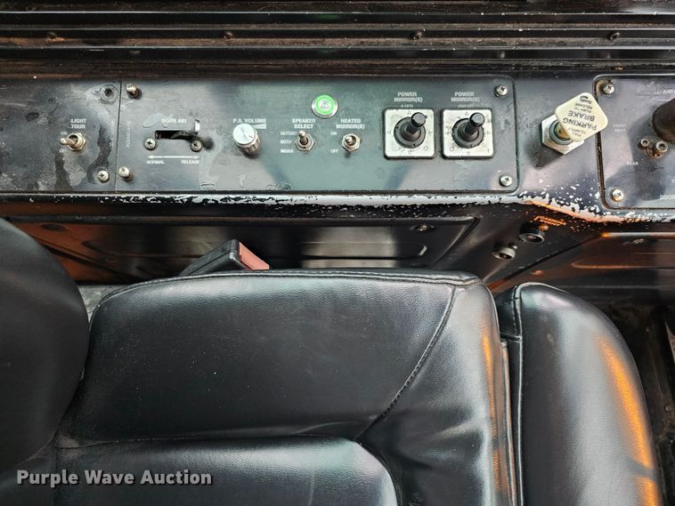 image for item DO4210 2006 Gillig G29B102N4  transit bus