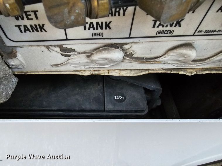 image for item DO4211 2006 Gillig G29B102N4  transit bus