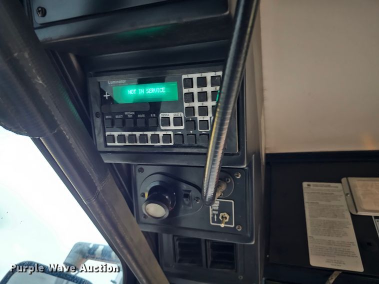 image for item DO4211 2006 Gillig G29B102N4  transit bus