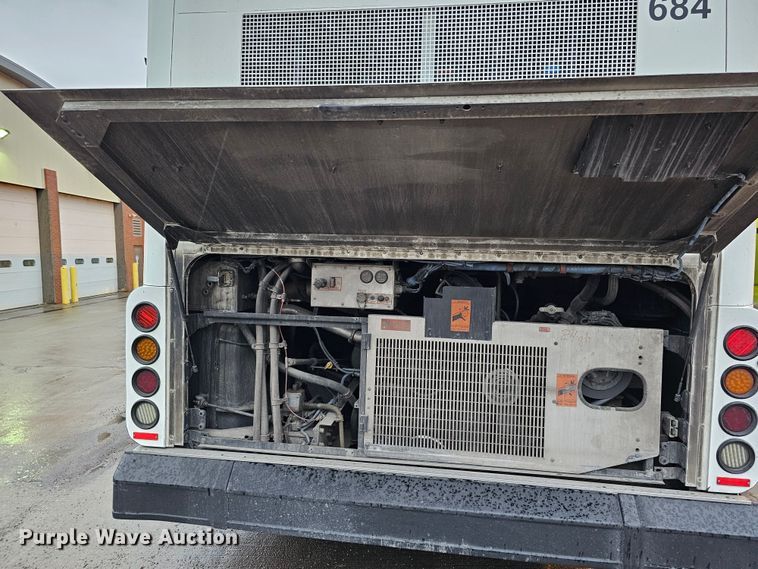 image for item DO4211 2006 Gillig G29B102N4  transit bus