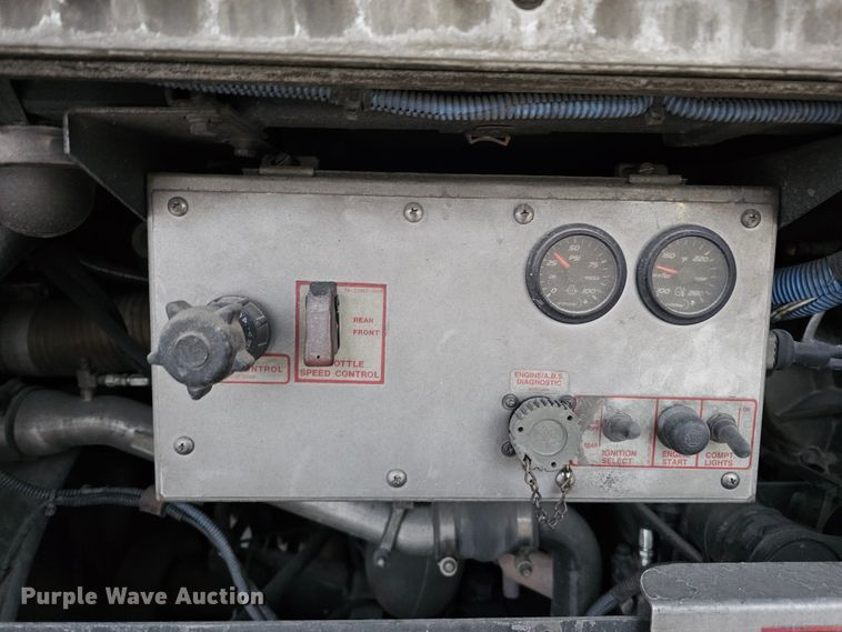 image for item DO4211 2006 Gillig G29B102N4  transit bus