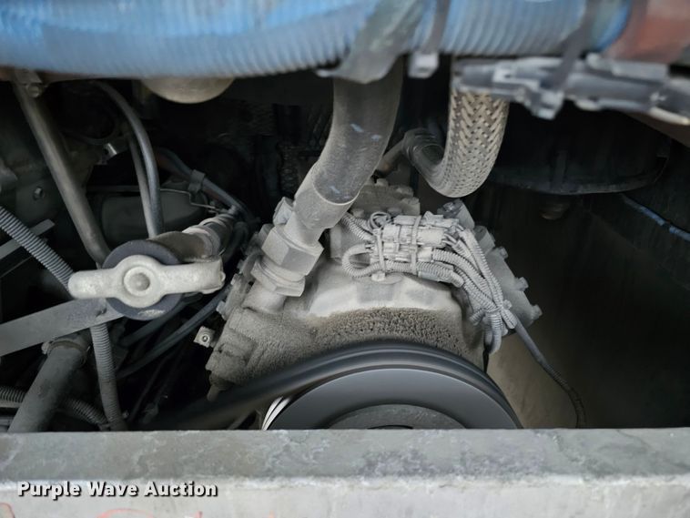 image for item DO4211 2006 Gillig G29B102N4  transit bus