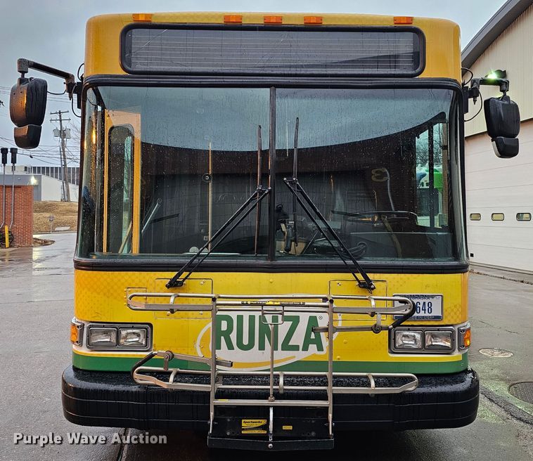 image for item DO4212 2006 Gillig G29B102N4  transit bus