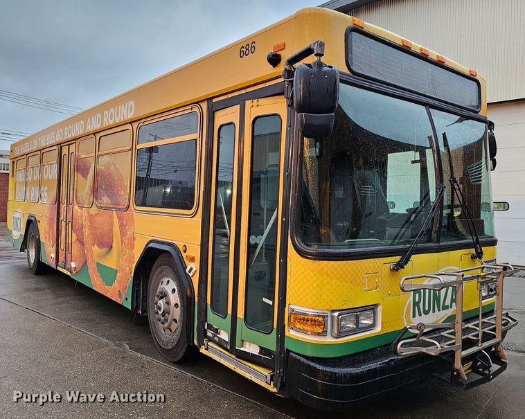 image for item DO4212 2006 Gillig G29B102N4  transit bus