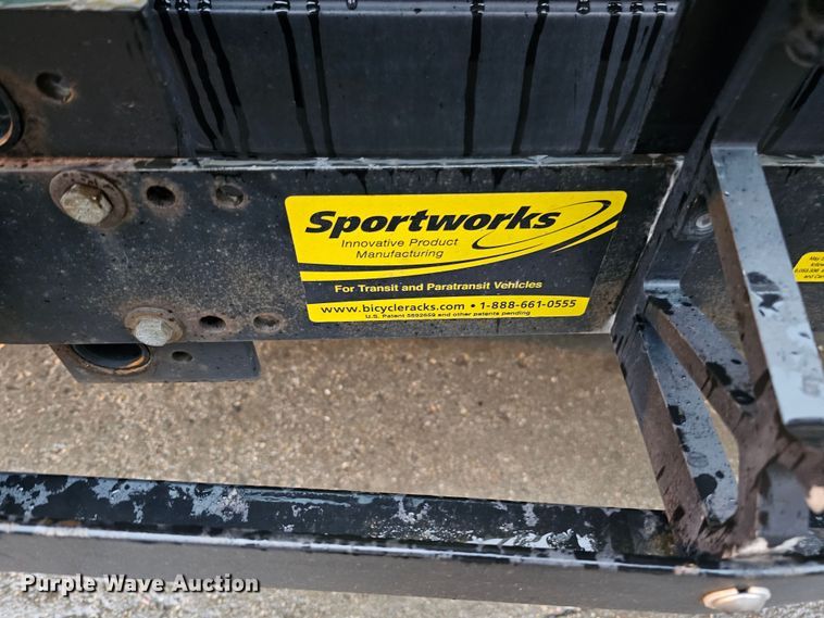 image for item DO4212 2006 Gillig G29B102N4  transit bus