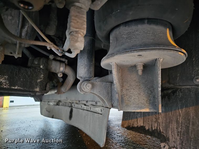 image for item DO4212 2006 Gillig G29B102N4  transit bus