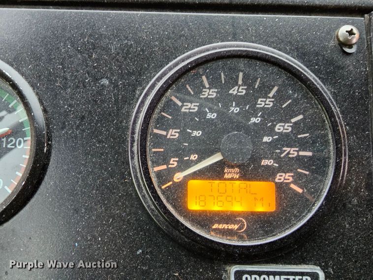 image for item DO4212 2006 Gillig G29B102N4  transit bus