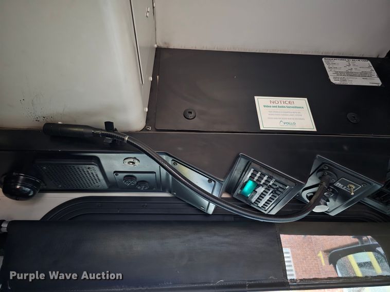 image for item DO4212 2006 Gillig G29B102N4  transit bus