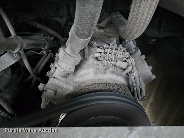 image for item DO4212 2006 Gillig G29B102N4  transit bus