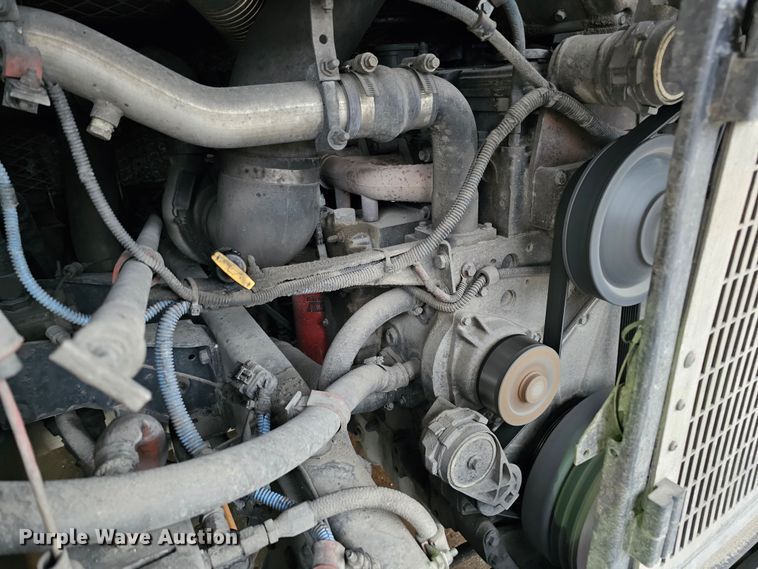 image for item DO4212 2006 Gillig G29B102N4  transit bus