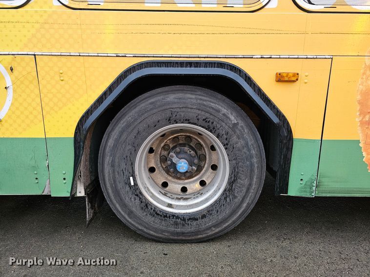 image for item DO4212 2006 Gillig G29B102N4  transit bus