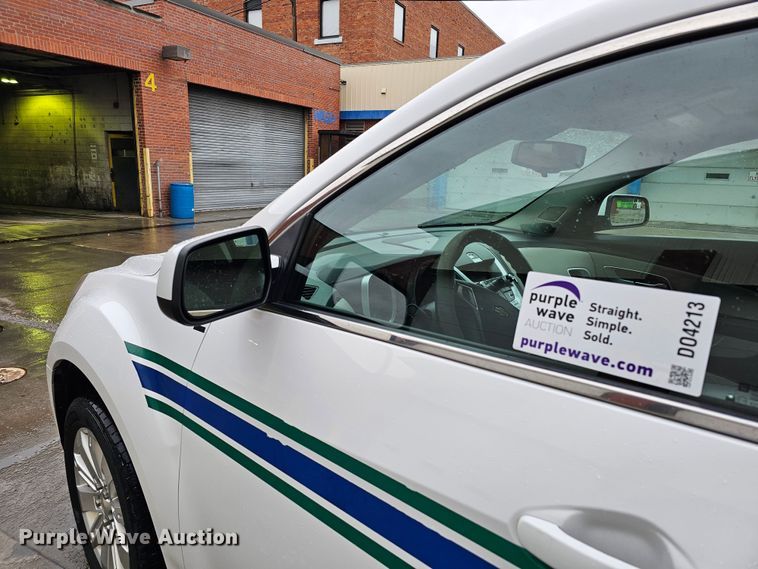 image for item DO4213 2010 Chevrolet Equinox LT  SUV