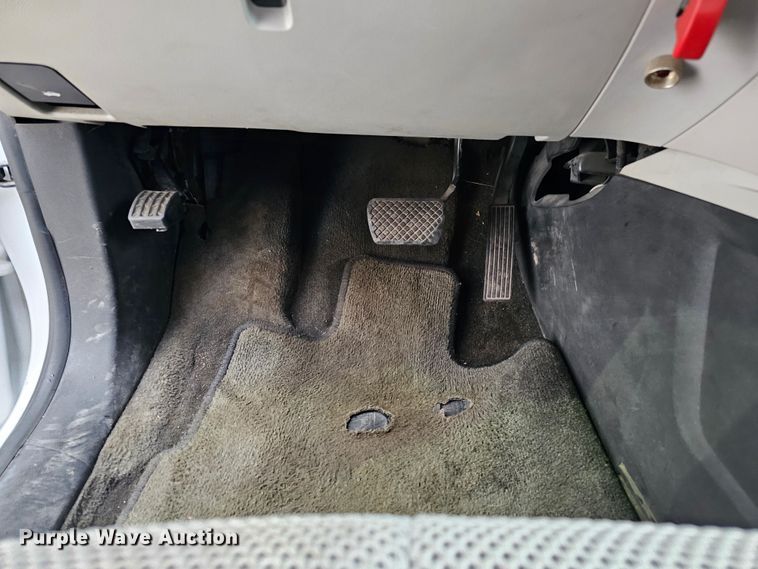 image for item DO4213 2010 Chevrolet Equinox LT  SUV